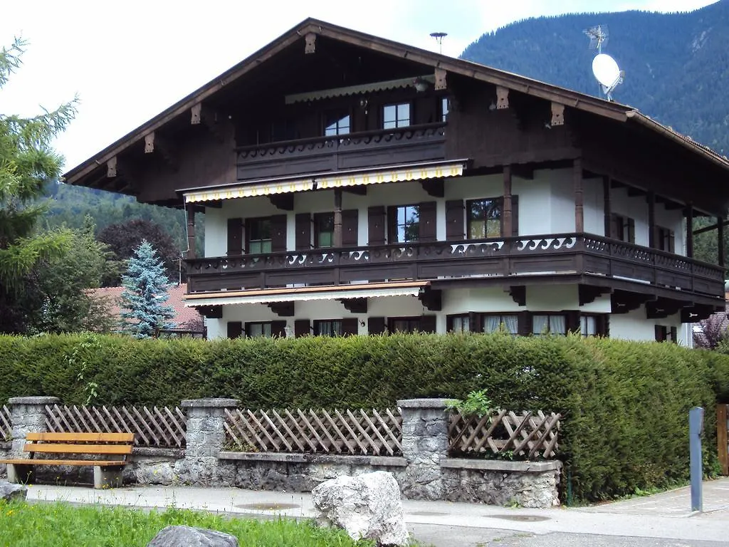 Apartment Elisa Garmisch-Partenkirchen Germany